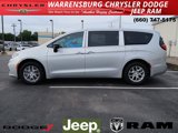 New 2026 Chrysler Pacifica Select image 5