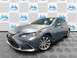 Used 2020 Lexus ES 300h w/ Premium Package image 2