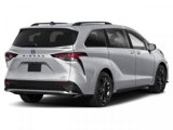 New 2025 Toyota Sienna XSE image 2