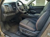 New 2025 Nissan Pathfinder Platinum image 2
