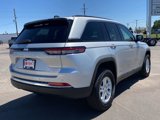 New 2025 Jeep Grand Cherokee Laredo image 5