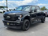 Used 2022 Ford F350 Lariat w/ Black Appearance Package image 4