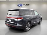 Used 2024 Lincoln Navigator Reserve image 4