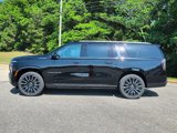 New 2025 Chevrolet Suburban High Country image 3