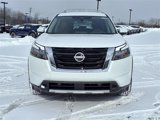 New 2025 Nissan Pathfinder SL image 3