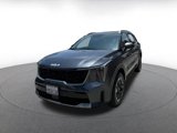 Used 2024 Kia Sorento S image 5