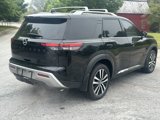 New 2025 Nissan Pathfinder Platinum w/ Black Appearance Package image 5