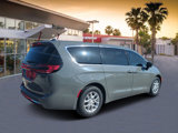 New 2025 Chrysler Pacifica Select image 3