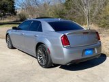 Used 2018 Chrysler 300 S w/ 300S Premium Group image 4