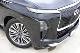 New 2025 INFINITI QX80 Sensory image 3