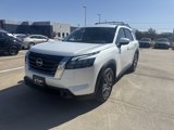 New 2025 Nissan Pathfinder SV image 3