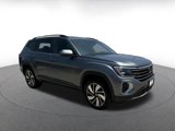 Used 2024 Volkswagen Atlas SE image 2