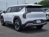 New 2026 Kia EV9 Light image 3