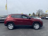 Used 2022 Jeep Compass Latitude w/ Convenience Group image 5