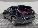 Used 2021 Toyota Highlander XLE image 5