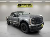New 2025 Ford F250 4x4 Crew Cab Super Duty image 4