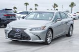 Used 2019 Lexus ES 300h w/ Luxury Package image 3