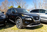 Used 2023 Nissan Rogue SV image 3