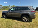 New 2025 Jeep Grand Cherokee Limited w/ Trailer Tow Package image 5
