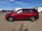 Used 2022 Chevrolet Equinox Premier image 2