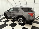 Used 2023 Ford Explorer Platinum image 2