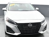 Used 2024 Nissan Altima 2.5 SL image 2