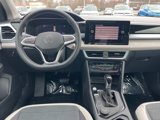 New 2025 Volkswagen Taos SE image 6