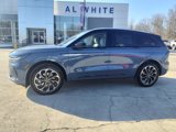 New 2025 Lincoln Nautilus Reserve image 2