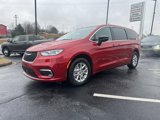 New 2025 Chrysler Pacifica Select image 4