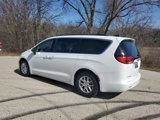 Used 2021 Chrysler Voyager Lxi image 4