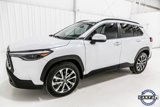 Used 2023 Toyota Corolla Cross XLE image 3