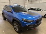Used 2020 Jeep Cherokee Trailhawk image 3