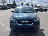 New 2025 Chrysler Pacifica Select image 3