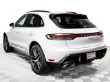 Certified 2025 Porsche Macan image 3