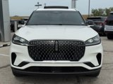 Used 2025 Lincoln Aviator Reserve w/ Equipment Group 201A image 2