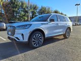 New 2025 Lincoln Aviator AWD image 3