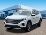 New 2025 Volkswagen Atlas SEL image 3