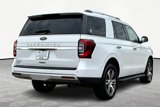 Used 2024 Ford Expedition Limited image 2