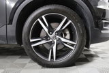 Used 2022 Volvo XC40 T5 R-Design image 6