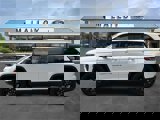Used 2024 Jeep Grand Cherokee Altitude image 2