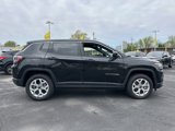New 2025 Jeep Compass Sport image 4