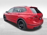 Certified 2024 Volkswagen Tiguan SE R-Line image 5