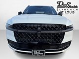 New 2025 Lincoln Navigator Reserve image 2