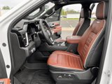 Used 2025 GMC Sierra 3500 Denali Ultimate image 3