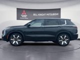 New 2025 Mitsubishi Outlander SE image 2