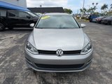 Used 2016 Volkswagen Golf S image 2