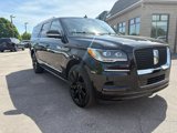Used 2022 Lincoln Navigator L Reserve image 3