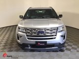 Used 2018 Ford Explorer XLT w/ Equipment Group 202A image 2