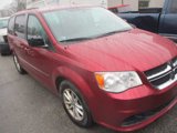 Used 2015 Dodge Grand Caravan SXT w/ UConnect Hands-Free Group image 2