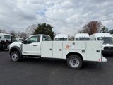 New 2025 Ford F550 4x4 Regular Cab Super Duty image 5